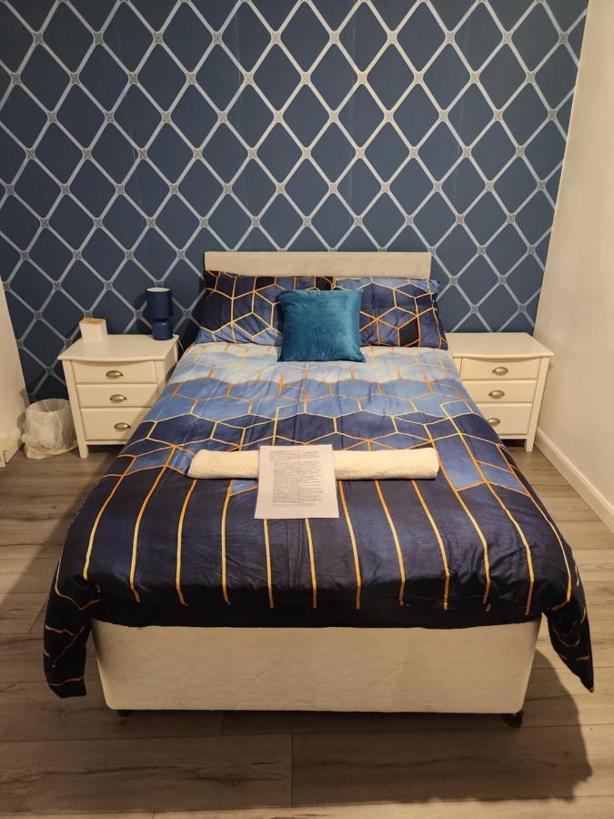 كرولي Gatwick Star Night Stay - Gatwick المظهر الخارجي الصورة