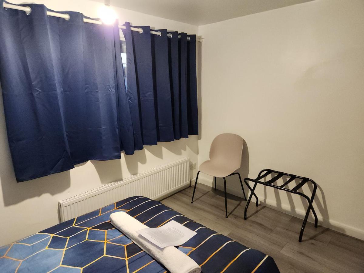 كرولي Gatwick Star Night Stay - Gatwick المظهر الخارجي الصورة