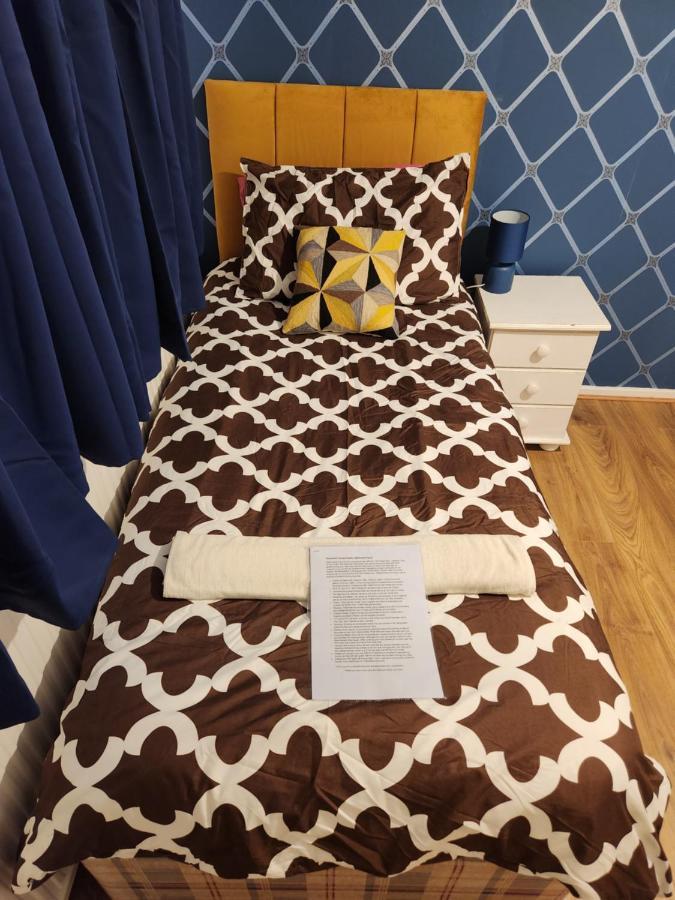 كرولي Gatwick Star Night Stay - Gatwick المظهر الخارجي الصورة