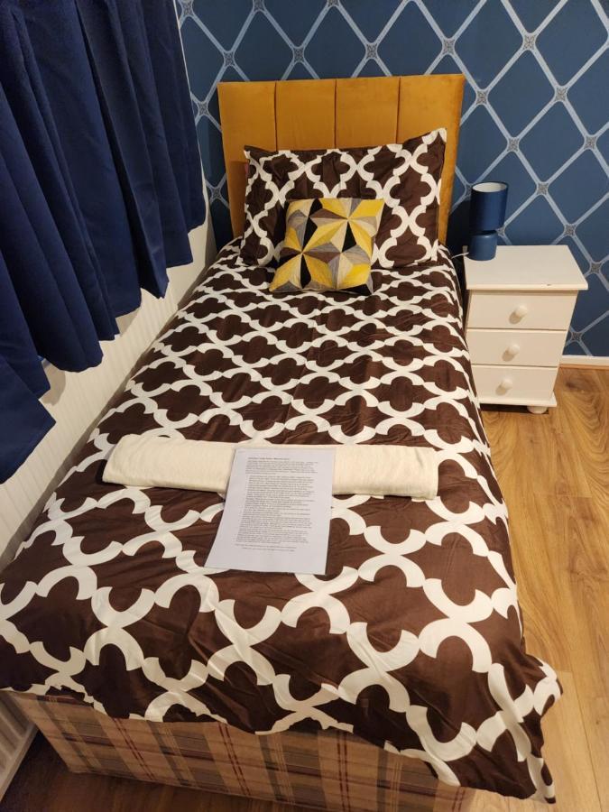 كرولي Gatwick Star Night Stay - Gatwick المظهر الخارجي الصورة