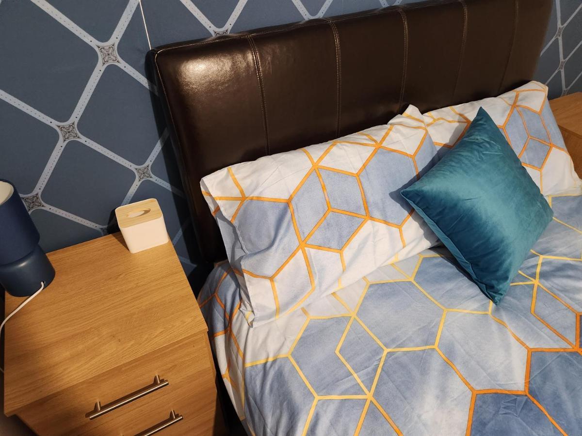 كرولي Gatwick Star Night Stay - Gatwick المظهر الخارجي الصورة