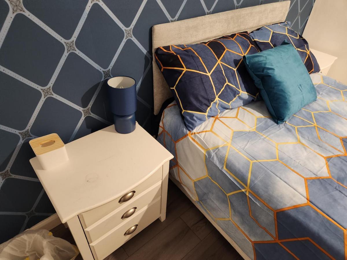 كرولي Gatwick Star Night Stay - Gatwick المظهر الخارجي الصورة