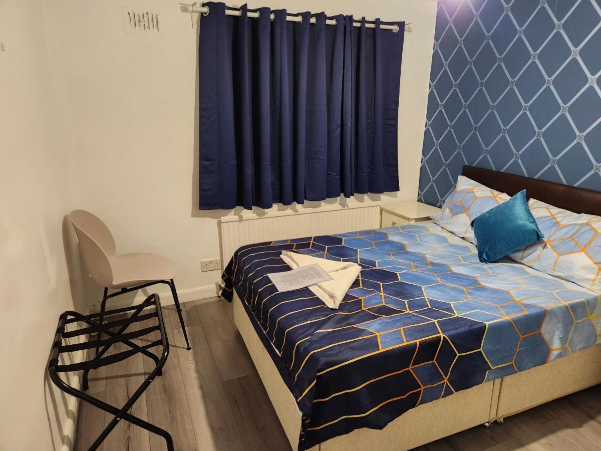 كرولي Gatwick Star Night Stay - Gatwick المظهر الخارجي الصورة