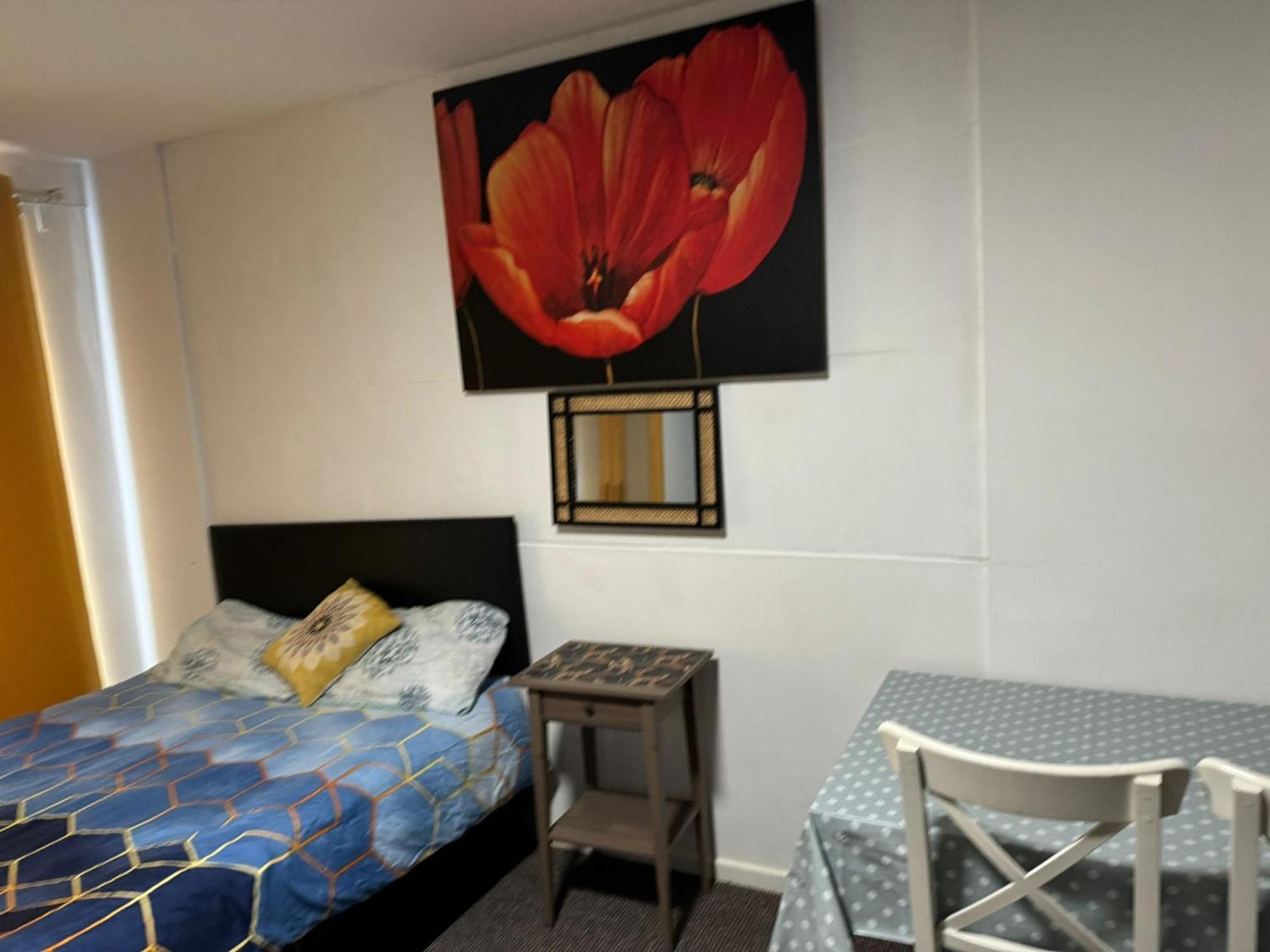 كرولي Gatwick Star Night Stay - Gatwick المظهر الخارجي الصورة