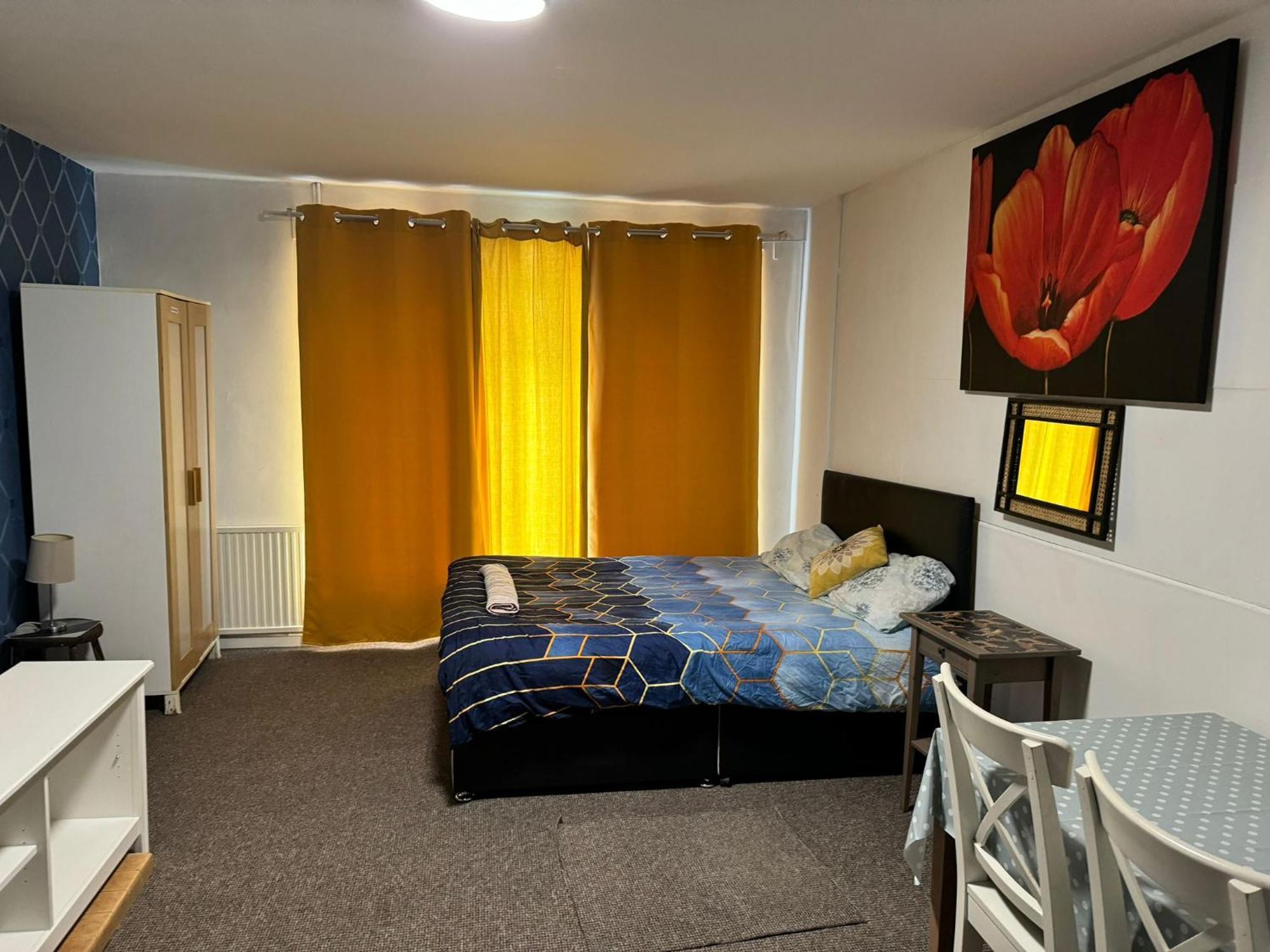 كرولي Gatwick Star Night Stay - Gatwick المظهر الخارجي الصورة