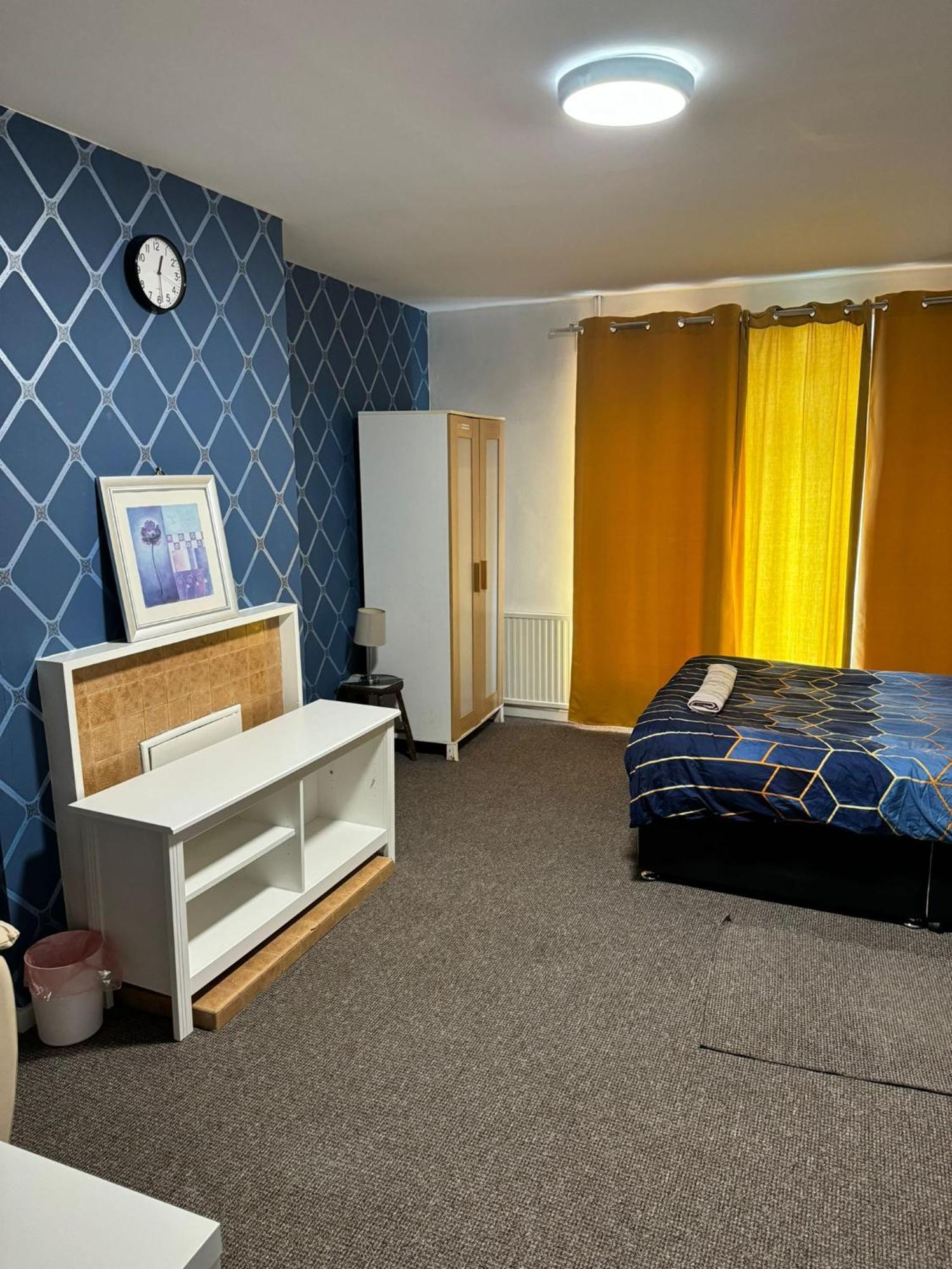 كرولي Gatwick Star Night Stay - Gatwick المظهر الخارجي الصورة