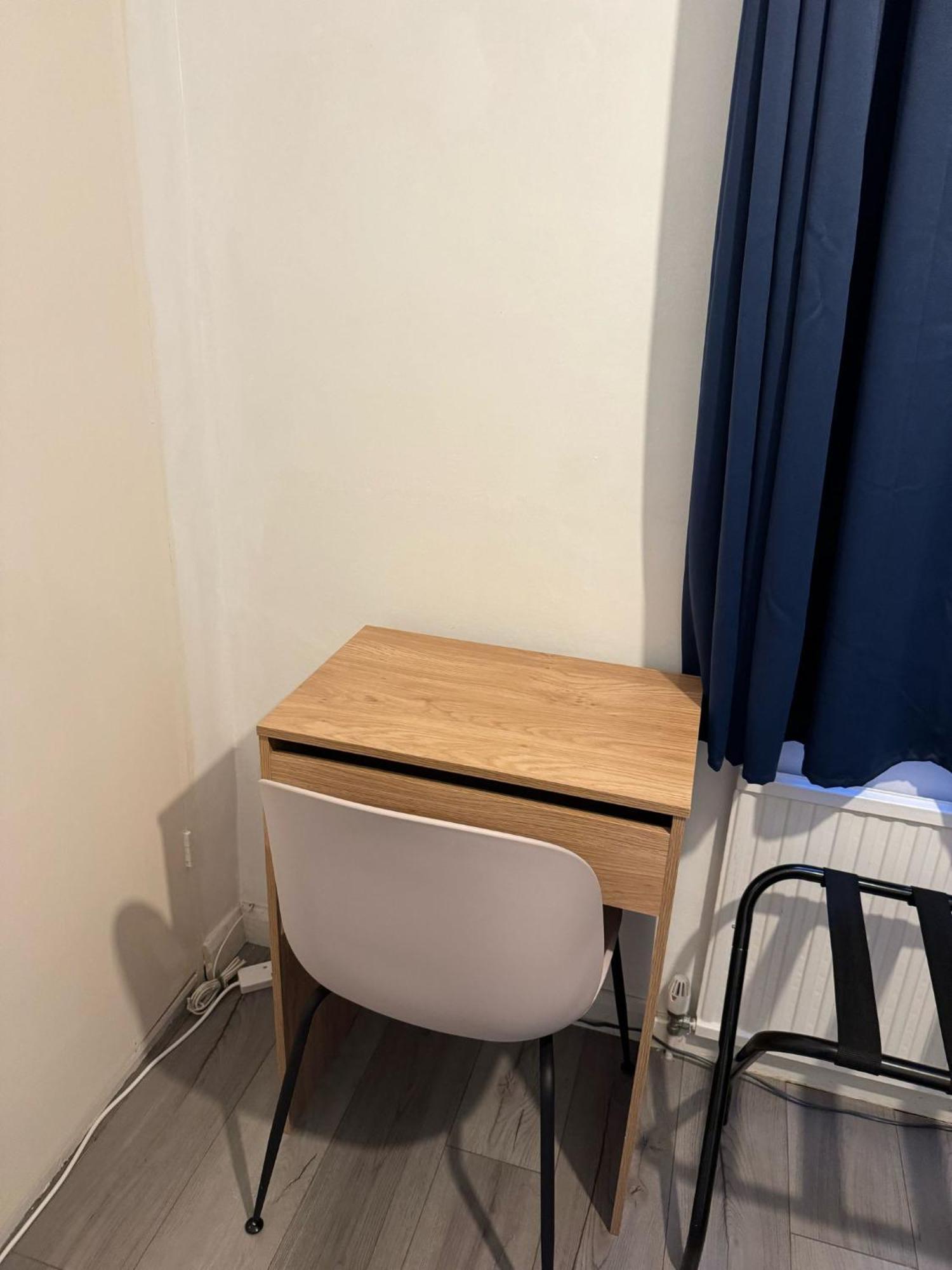 كرولي Gatwick Star Night Stay - Gatwick المظهر الخارجي الصورة